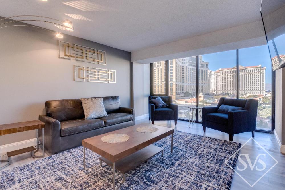 PH Floor One Bedroom Fountain View interior